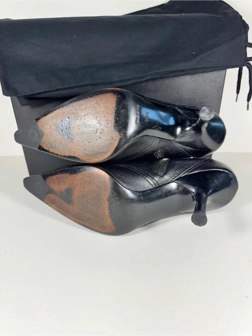 Vintage CHANEL Black Leather Western Kitten Ankle Heel Point Booties Women 9.5
